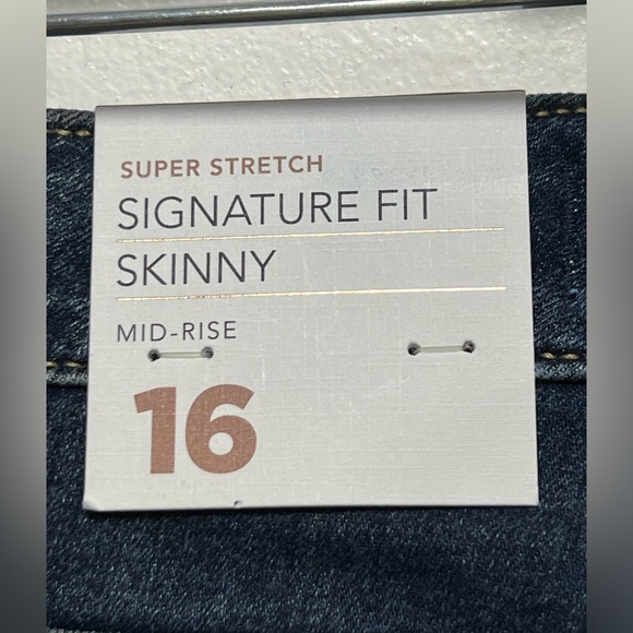 “Lane Bryant” SZ: (16) Super Stretch Signature Fit Mid Rise “Bling” On Front NWT - Picture 5 of 7